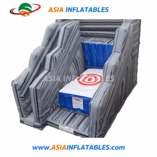 屋外の子供向けのインタラクティブなインフレータブルクリフジャンプゲーム